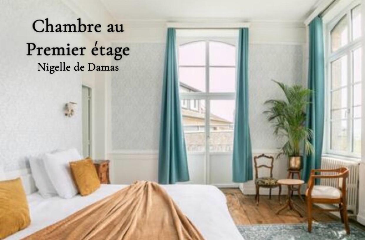 Mercier De Montigny - Les Chambres Du Beffroi - Spa Et Massage Fougères Exteriér fotografie